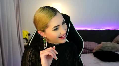 MayCarrey online show from February 2026 02:13:02 AM