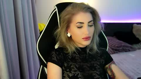 MayCarrey online show from February 2026 10:54:01 PM