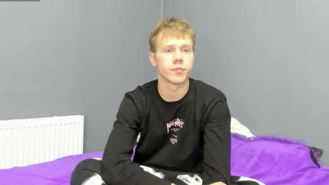 Angus online show from November 2025 07:04:02 PM