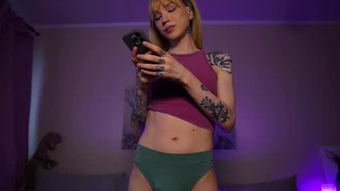 Maria 3 online show from October 2025 04:51:02 AM