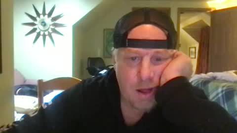 Snapshot of twiinsoul chatting on December 2024 01:47:01 PM twiinsoul online show from December 2024 01:47:01 PM