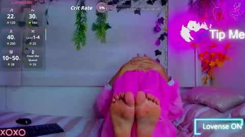 twinkk_guyy online show from November 2025 06:54:01 PM