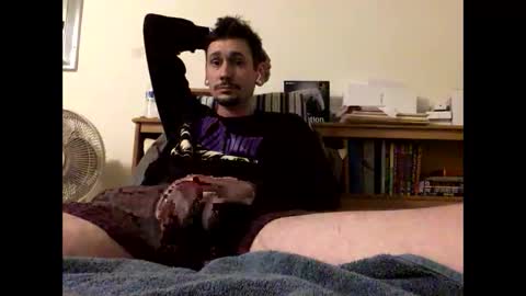 TwinkyMcgee online show from October 2025 07:34:01 AM