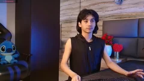 twinslovers_ online show from February 2026 04:19:01 AM