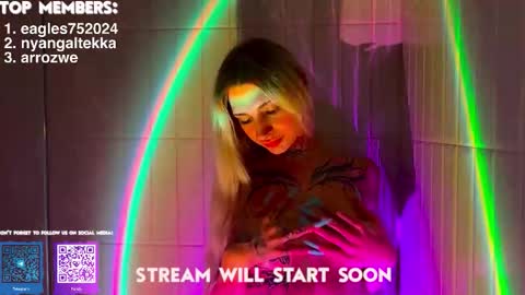 Molly and Nick online show from January 2026 04:23:02 PM