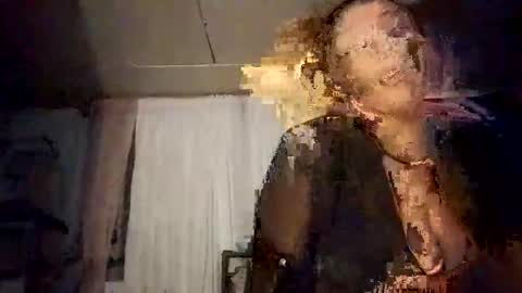 Twocrazy85 online show from November 2025 11:21:02 AM