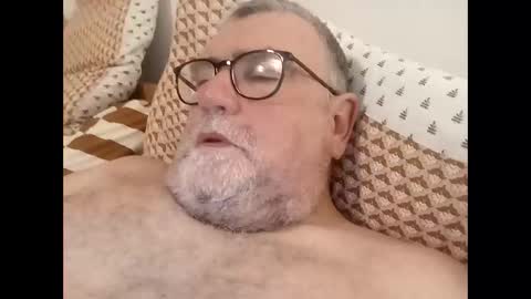 twohats2810 online show from March 2026 08:14:01 PM