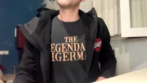 txatehard online show from January 2026 01:20:01 AM