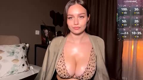 Grace online show from September 2025 03:39:01 PM