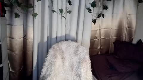 Snapshot of tyladine chatting on November 2025 04:38:02 PM tyladine online show from November 2025 04:38:02 PM