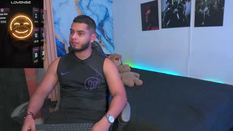 Snapshot of tyler_himiiko chatting on September 2025 03:45:02 AM Tyler Himiiko online show from September 2025 03:45:02 AM