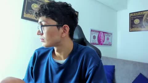 Snapshot of tylerwhiite_ chatting on February 2025 02:57:02 AM online show from February 2025 02:57:02 AM