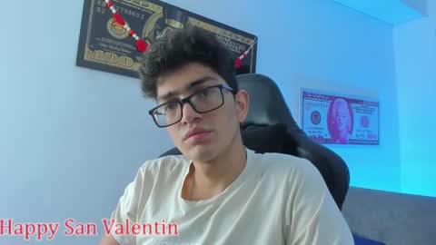 Snapshot of tylerwhiite_ chatting on February 2025 09:56:01 AM online show from February 2025 09:56:01 AM