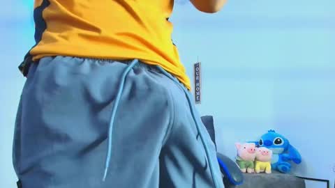 Snapshot of tylerwhiite_ chatting on September 2025 03:52:01 AM online show from September 2025 03:52:01 AM