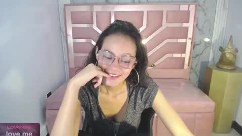 TYNA  online show from February 2025 05:01:02 PM