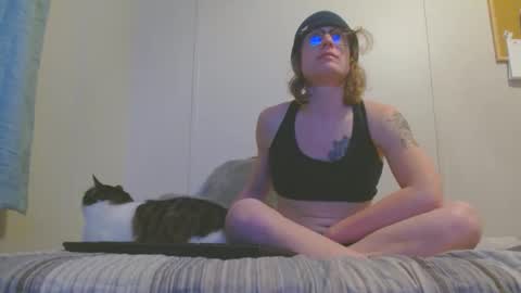 Snapshot of tyyyler93 chatting on January 2025 01:27:01 AM TylerAlternative online show from January 2025 01:27:01 AM