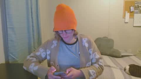 Snapshot of tyyyler93 chatting on January 2025 03:06:02 AM TylerAlternative online show from January 2025 03:06:02 AM