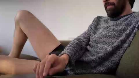 Snapshot of ubehalaya chatting on November 2025 07:01:02 PM Ross online show from November 2025 07:01:02 PM