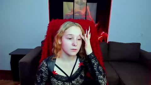 Snapshot of uco_mon chatting on October 2025 03:04:01 PM Uco online show from October 2025 03:04:01 PM