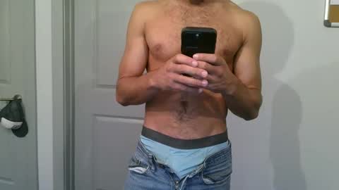 Snapshot of uhhuhyea chatting on September 2025 12:11:02 AM uhhuhyea online show from September 2025 12:11:02 AM