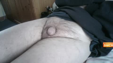 Hairy UK guy online show from January 2025 03:02:01 PM