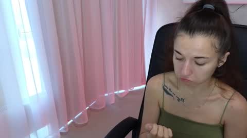 Snapshot of ulyanix chatting on September 2025 04:49:02 AM Ulyana online show from September 2025 04:49:02 AM