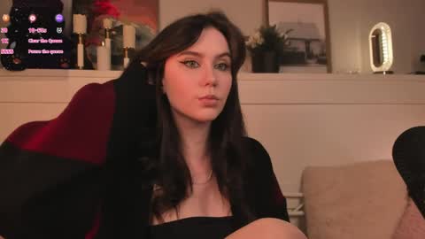 Snapshot of una_medisson chatting on May 2026 10:11:02 AM Una online show from May 2026 10:11:02 AM