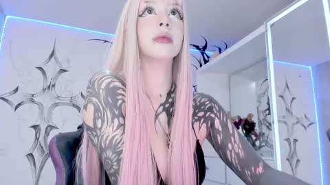 Elle Danielle  online show from February 2025 03:28:01 AM