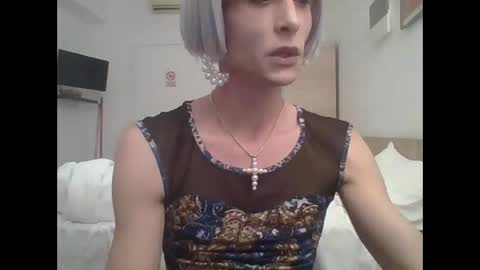 unadiosa online show from February 2026 03:00:02 PM