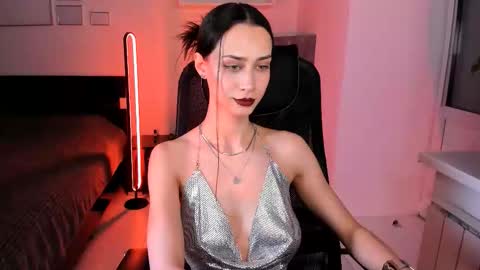 unaericaabistrong online show from December 2025 06:36:02 PM