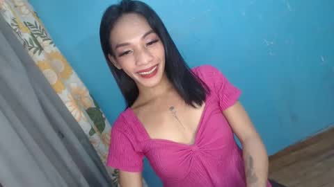 Snapshot of uncut_queen chatting on September 2025 12:41:01 PM LOVELY JANE online show from September 2025 12:41:01 PM