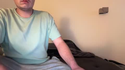 Snapshot of uncutedaustria chatting on November 2025 01:51:02 AM Tom online show from November 2025 01:51:02 AM