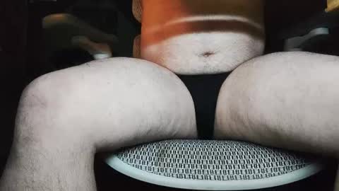 Under the desk online show from November 2025 10:54:02 PM