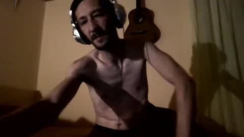 underguy19 online show from October 2025 09:23:02 PM