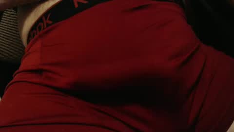 Snapshot of uneedadaddii chatting on January 2025 06:43:02 AM . online show from January 2025 06:43:02 AM