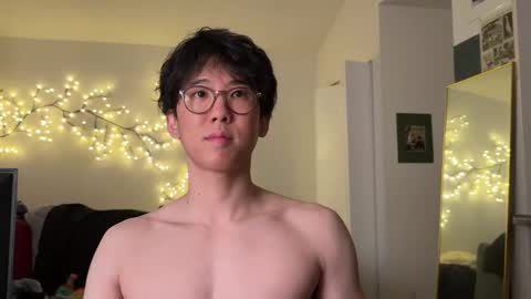 Snapshot of unhingedwang chatting on October 2025 10:43:02 PM wang online show from October 2025 10:43:02 PM