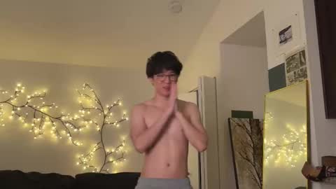 Snapshot of unhingedwang chatting on November 2025 12:09:01 AM wang online show from November 2025 12:09:01 AM