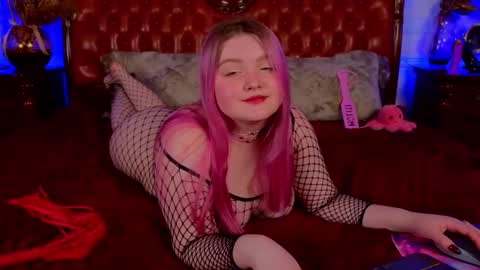 Snapshot of unholy_lady chatting on March 2025 09:36:02 AM Unholy Lady online show from March 2025 09:36:02 AM
