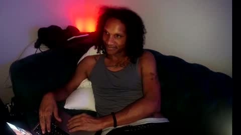 Snapshot of uniballboy chatting on February 2026 10:32:02 PM Uni Ball online show from February 2026 10:32:02 PM