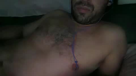 Snapshot of universalstudihoes chatting on October 2025 10:36:01 AM universalstudihoes online show from October 2025 10:36:01 AM