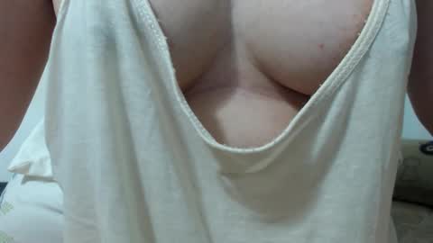 Snapshot of unpenetrated chatting on January 2026 11:12:01 AM unny online show from January 2026 11:12:01 AM