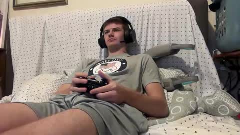 Snapshot of unverifiedbwc chatting on March 2025 11:31:01 AM Stepbro online show from March 2025 11:31:01 AM