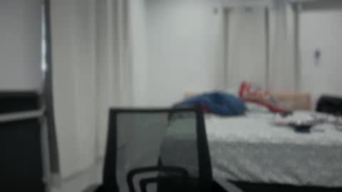 Snapshot of unverifiedbwc chatting on December 2025 02:33:01 PM Stepbro online show from December 2025 02:33:01 PM