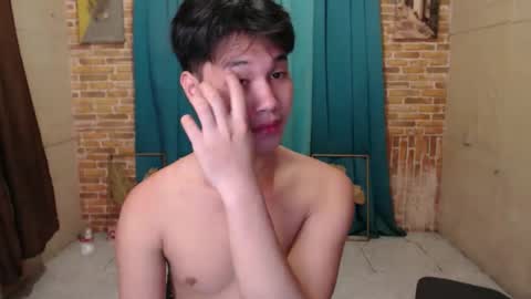 ur_boy_mark online show from October 2025 10:14:02 AM