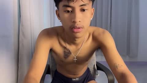 ur_fuckerbttm online show from December 2025 04:00:02 AM