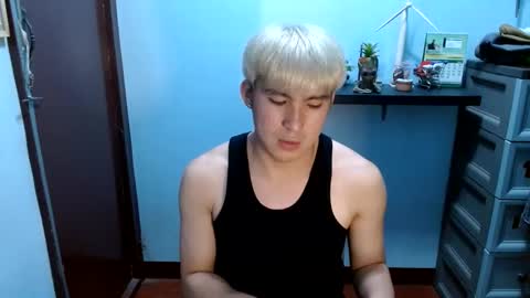 Snapshot of ur_jayqutee chatting on January 2025 12:04:02 PM Ur jayqutee online show from January 2025 12:04:02 PM