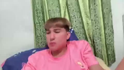 Snapshot of ur_jayqutee chatting on January 2025 02:31:02 PM Ur jayqutee online show from January 2025 02:31:02 PM