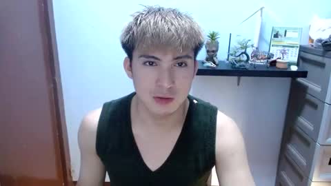 Snapshot of ur_jayqutee chatting on March 2025 03:04:01 PM Ur jayqutee online show from March 2025 03:04:01 PM