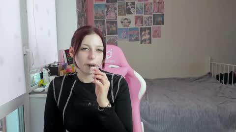 ur_obedient_girl online show from February 2025 09:16:01 AM