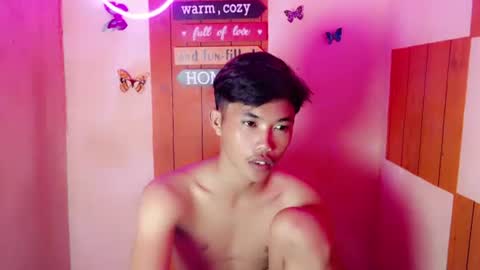 urasian_jomarie online show from September 2025 12:06:01 PM